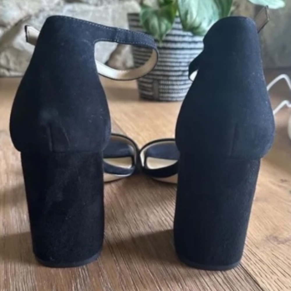 Sam Edelman Daniella Ankle Strap Heel Black Suede Square Toe Sandal Size 10.5 - Picture 7 of 8
